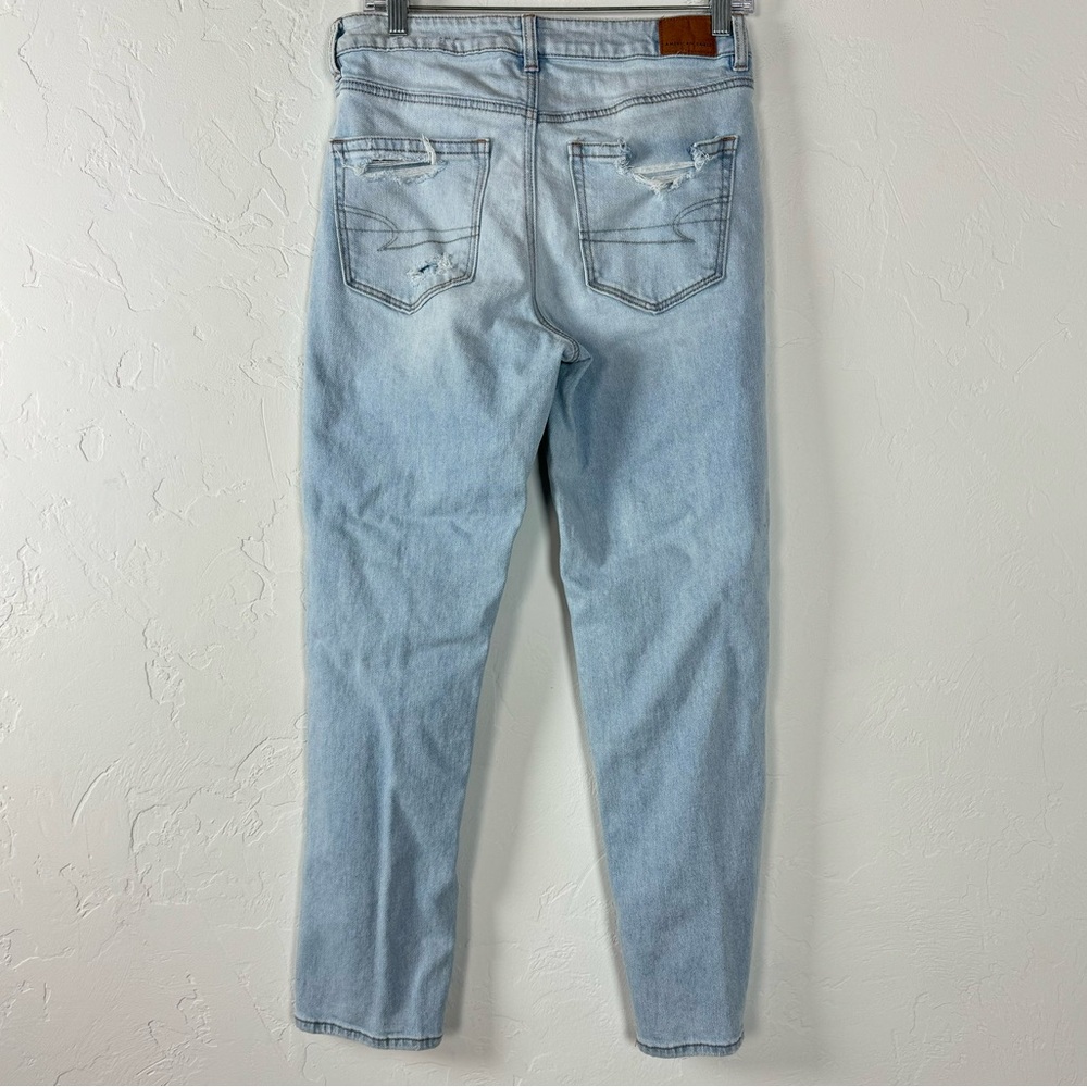 American Eagle Jeans‎ Mom Denim Light Wash Blue Solid Holes Ripped Distressed - Picture 2 of 10